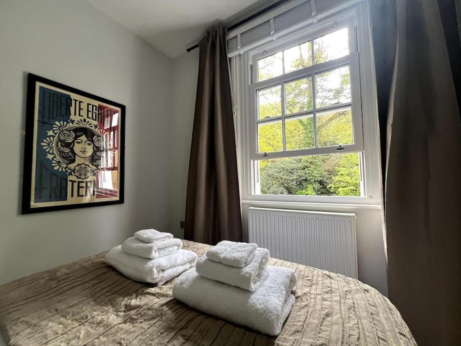 Fabulous Malvern Townhouse Great Malvern Exterior photo